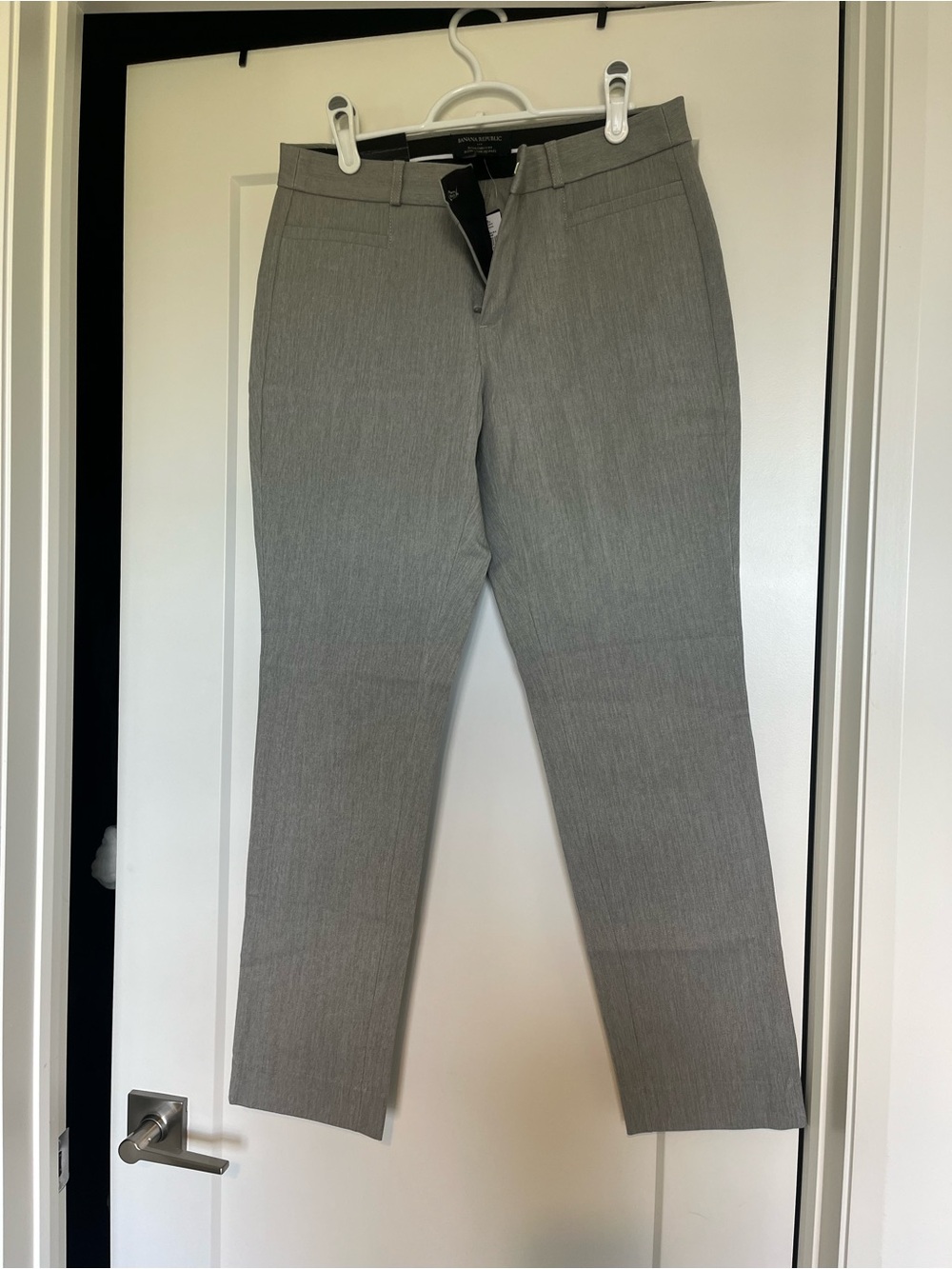 Banana Republic Men's Light Gray Dress Pants - Tailored Straight Leg